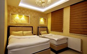 Konak Hotel  2*
